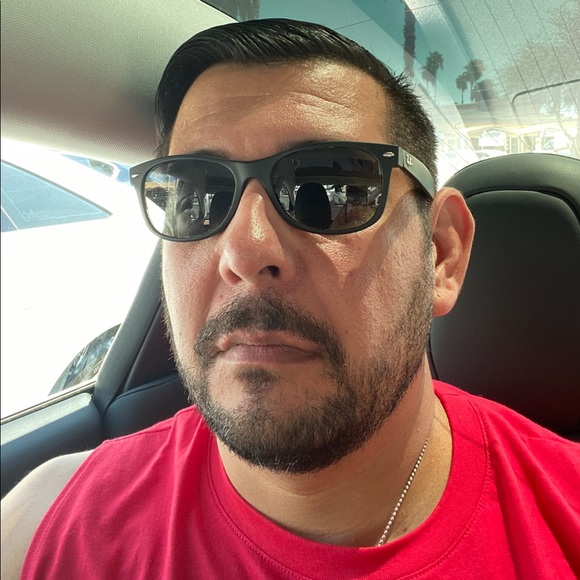 Meet your Posher, Mike - Picture 2 of 2